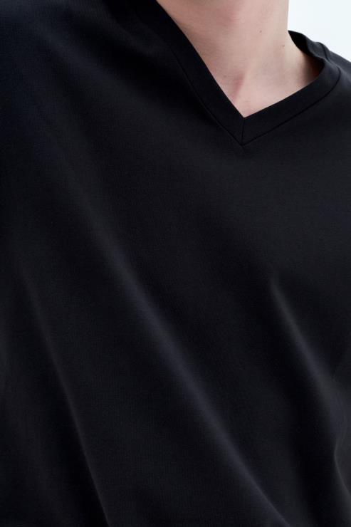 Men Filippa K Black Stretch V-Neck Tee Apparel 66L84329
